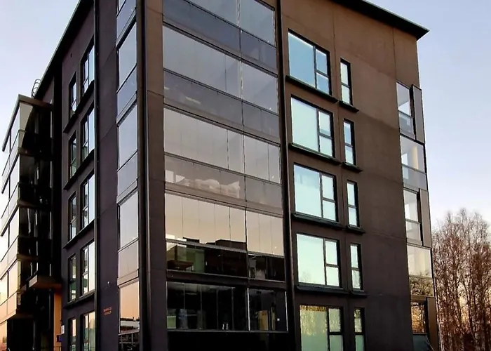 Apartamento Modern Near Tampereen Messukeskus, With Own Private And Free Parking *